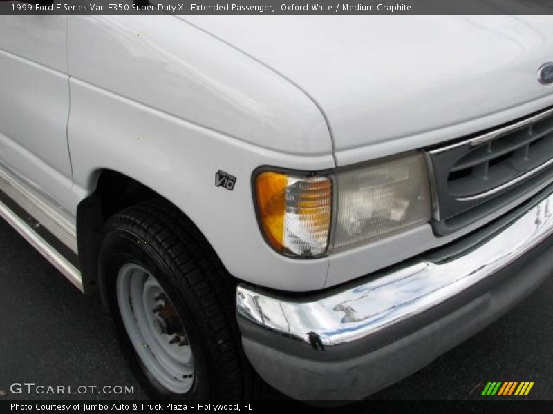 Oxford White / Medium Graphite 1999 Ford E Series Van E350 Super Duty XL Extended Passenger