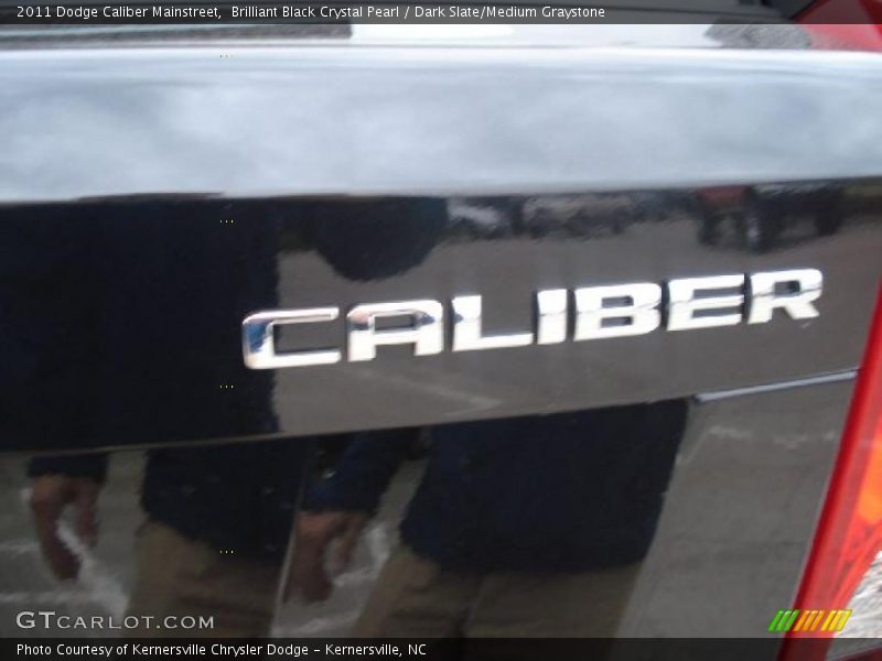 Brilliant Black Crystal Pearl / Dark Slate/Medium Graystone 2011 Dodge Caliber Mainstreet