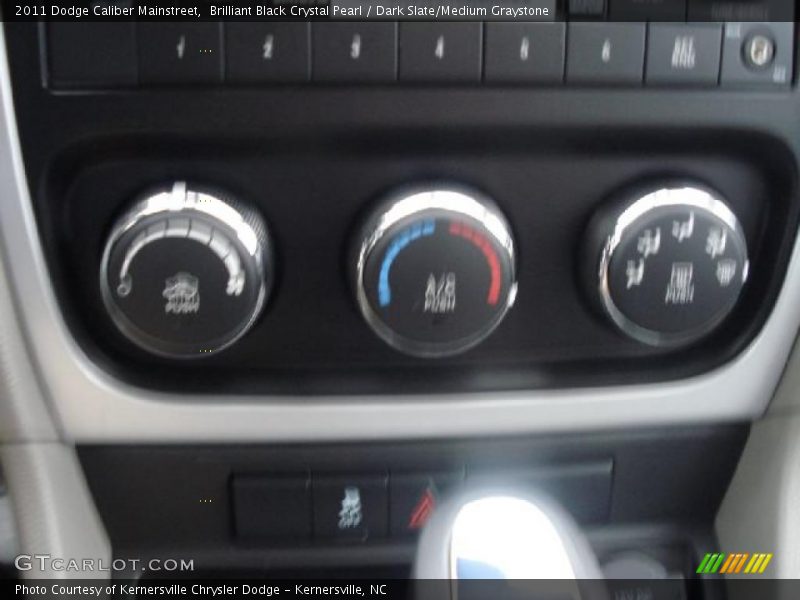 Brilliant Black Crystal Pearl / Dark Slate/Medium Graystone 2011 Dodge Caliber Mainstreet
