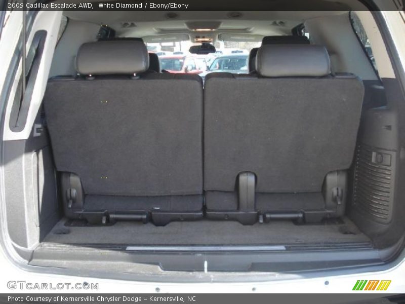 White Diamond / Ebony/Ebony 2009 Cadillac Escalade AWD