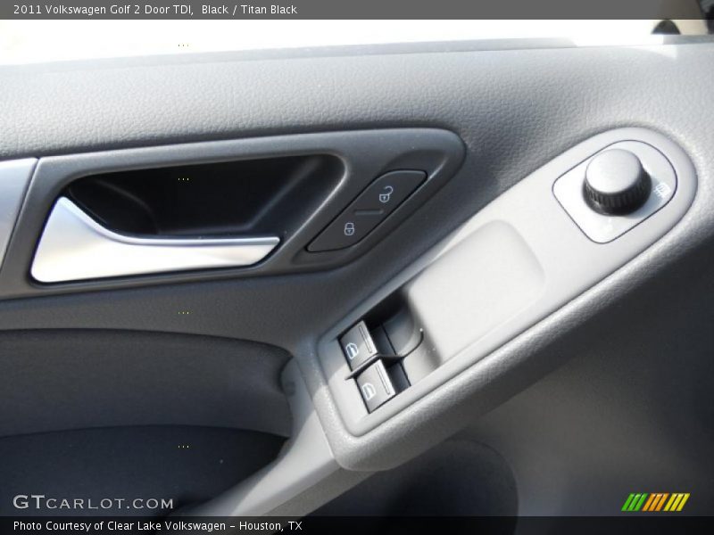 Black / Titan Black 2011 Volkswagen Golf 2 Door TDI