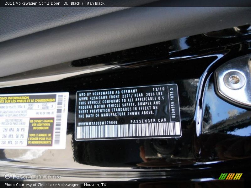 Black / Titan Black 2011 Volkswagen Golf 2 Door TDI