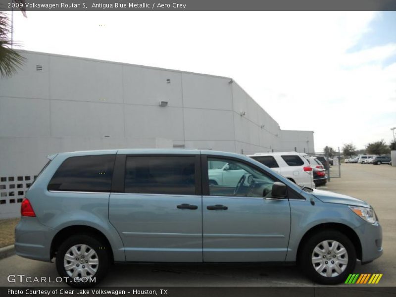 Antigua Blue Metallic / Aero Grey 2009 Volkswagen Routan S