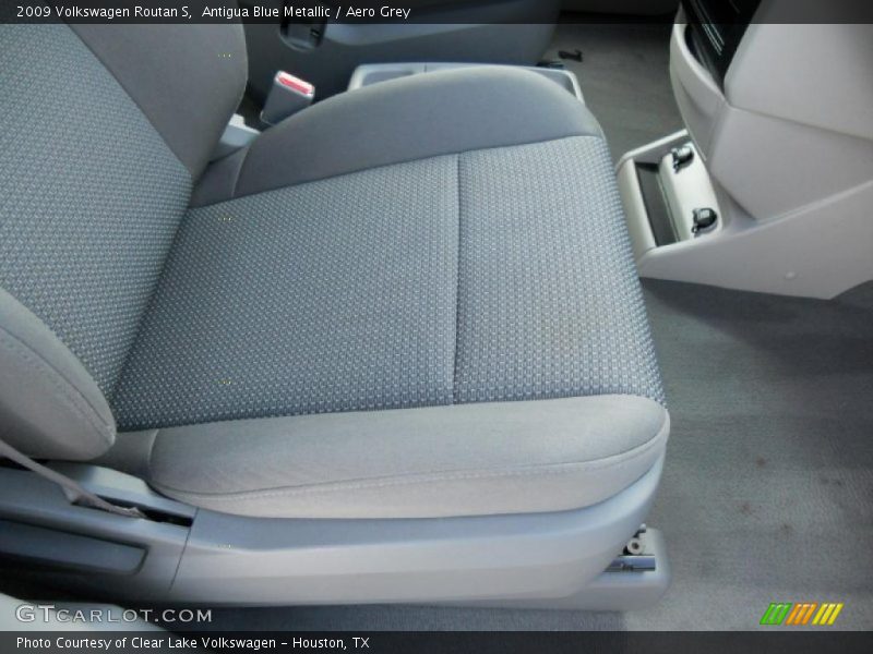 Antigua Blue Metallic / Aero Grey 2009 Volkswagen Routan S