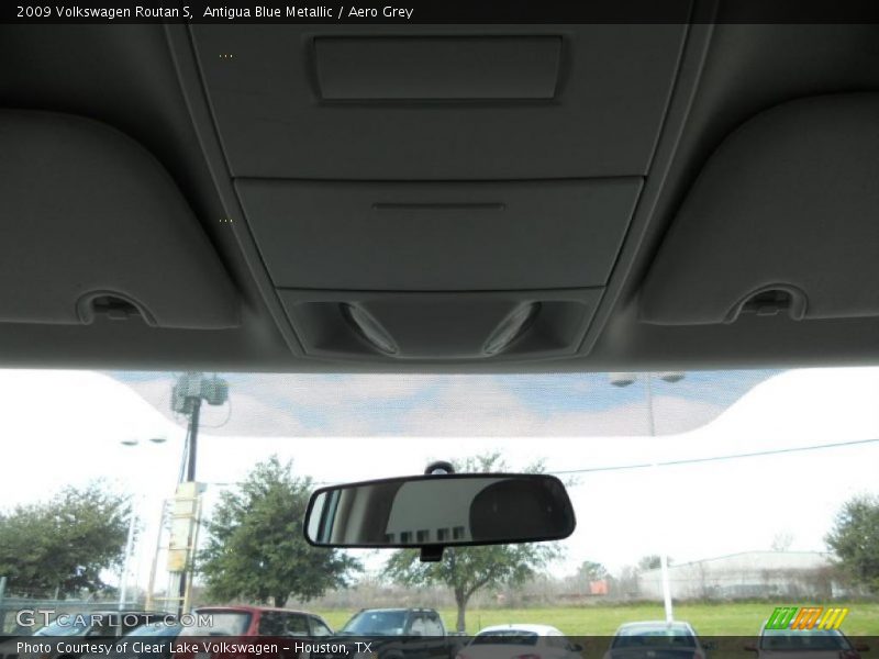 Antigua Blue Metallic / Aero Grey 2009 Volkswagen Routan S
