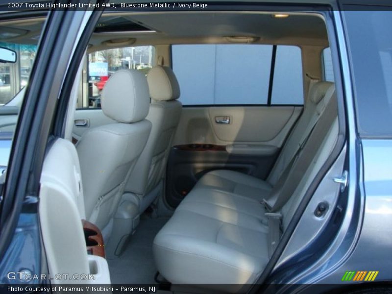 Bluestone Metallic / Ivory Beige 2007 Toyota Highlander Limited 4WD