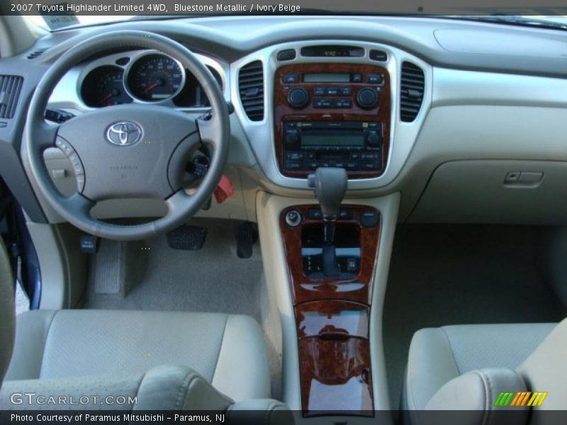 Bluestone Metallic / Ivory Beige 2007 Toyota Highlander Limited 4WD