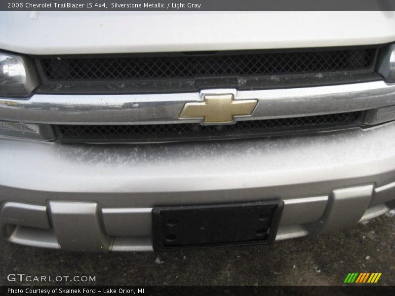 Silverstone Metallic / Light Gray 2006 Chevrolet TrailBlazer LS 4x4