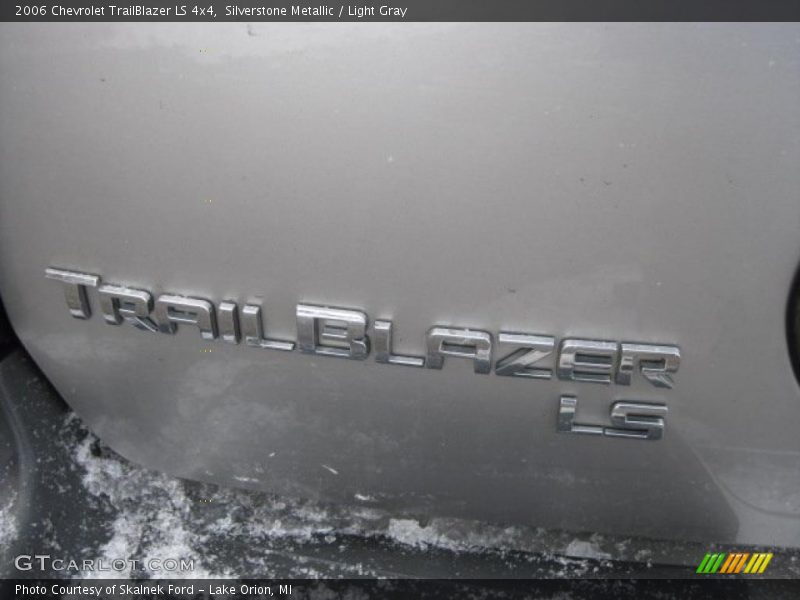 Silverstone Metallic / Light Gray 2006 Chevrolet TrailBlazer LS 4x4