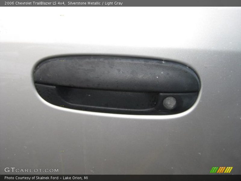 Silverstone Metallic / Light Gray 2006 Chevrolet TrailBlazer LS 4x4