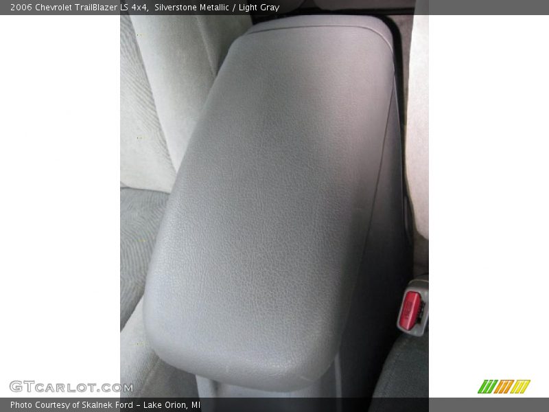 Silverstone Metallic / Light Gray 2006 Chevrolet TrailBlazer LS 4x4