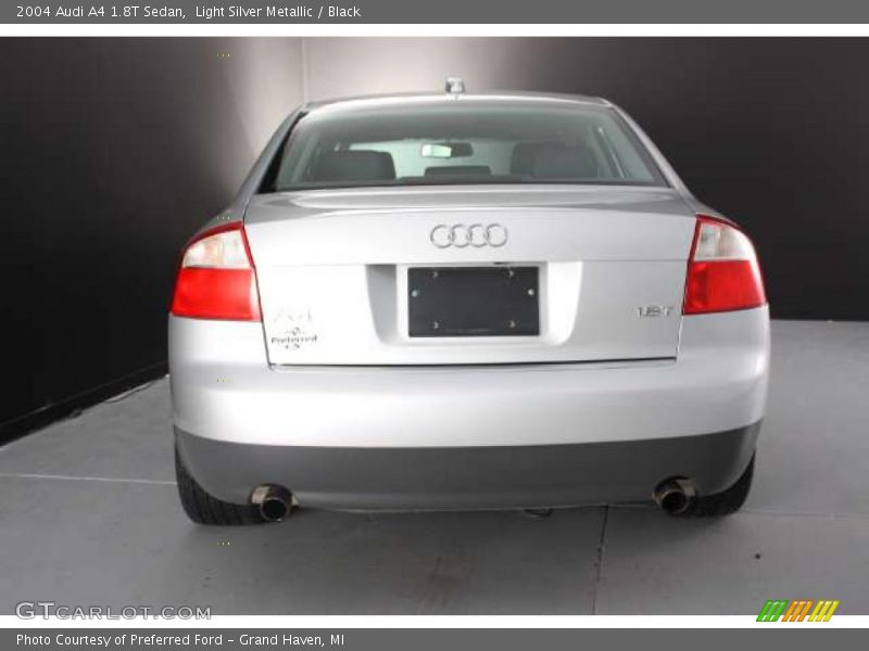  2004 A4 1.8T Sedan Light Silver Metallic