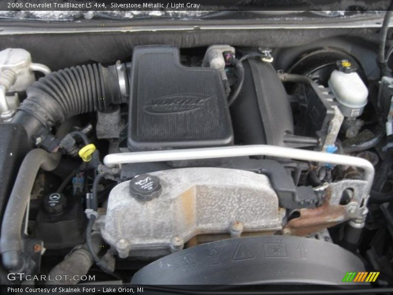 Silverstone Metallic / Light Gray 2006 Chevrolet TrailBlazer LS 4x4