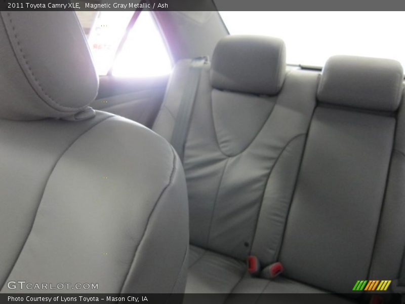 Magnetic Gray Metallic / Ash 2011 Toyota Camry XLE