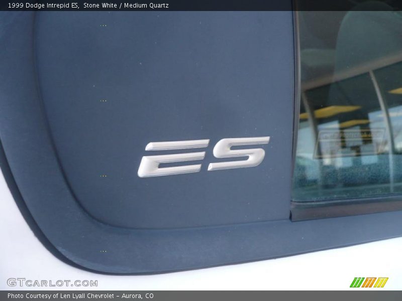  1999 Intrepid ES Logo