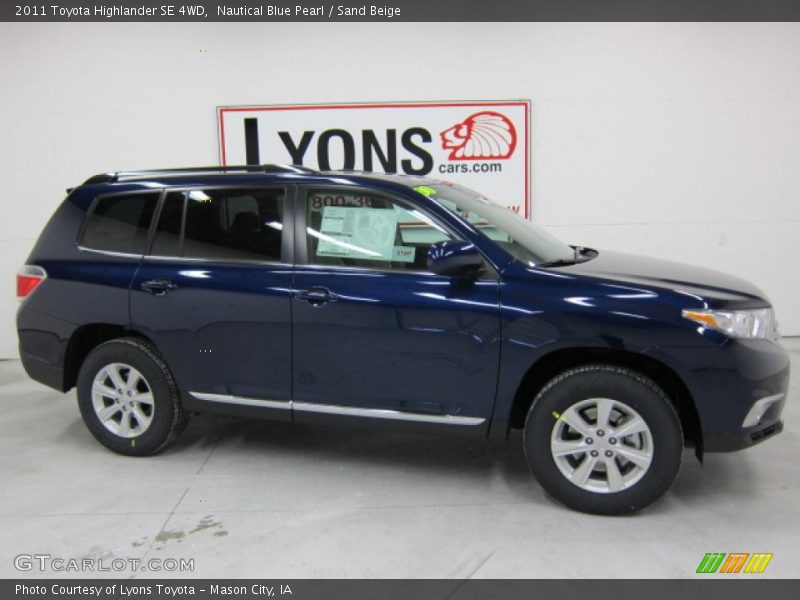Nautical Blue Pearl / Sand Beige 2011 Toyota Highlander SE 4WD