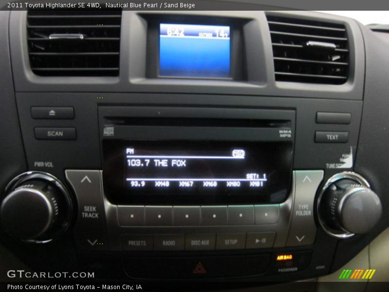 Nautical Blue Pearl / Sand Beige 2011 Toyota Highlander SE 4WD