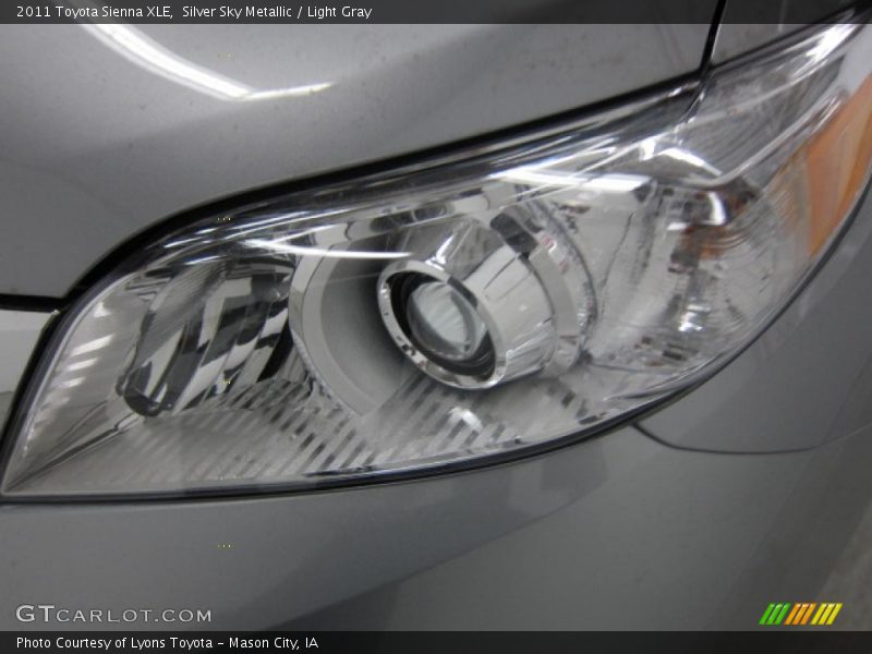 Silver Sky Metallic / Light Gray 2011 Toyota Sienna XLE