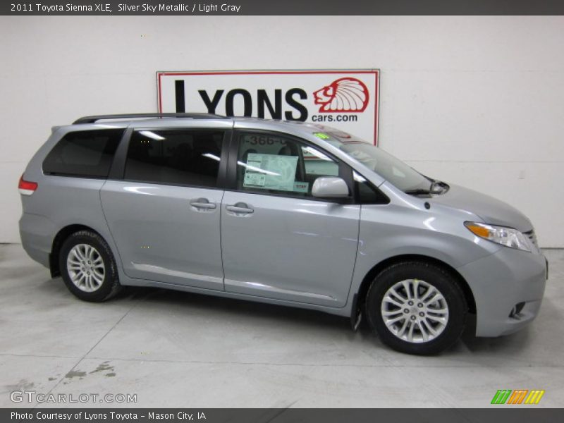 Silver Sky Metallic / Light Gray 2011 Toyota Sienna XLE