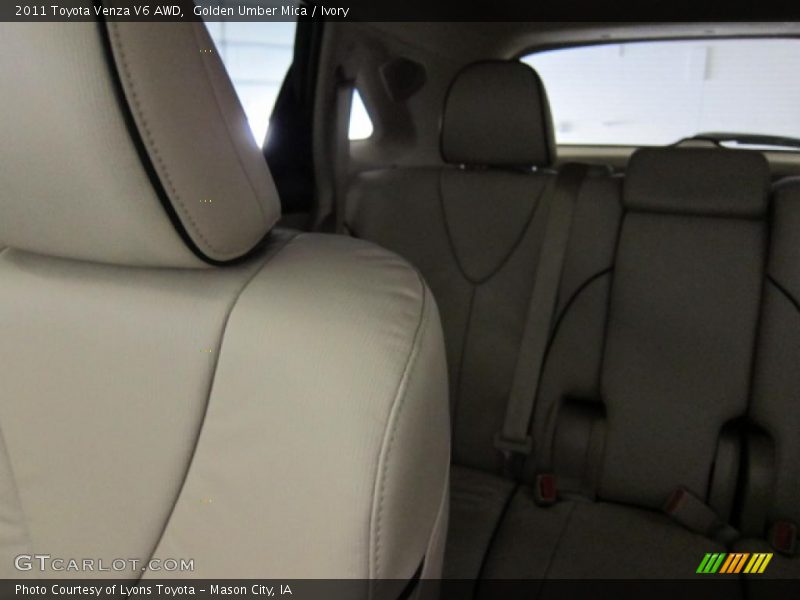 Golden Umber Mica / Ivory 2011 Toyota Venza V6 AWD