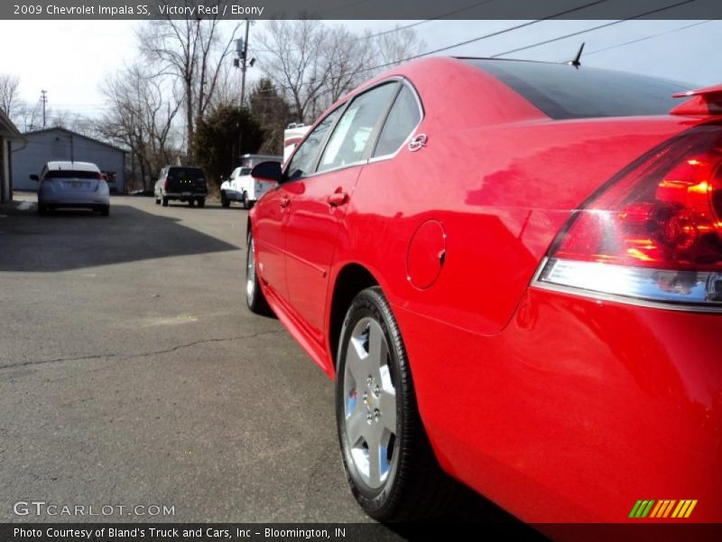 Victory Red / Ebony 2009 Chevrolet Impala SS