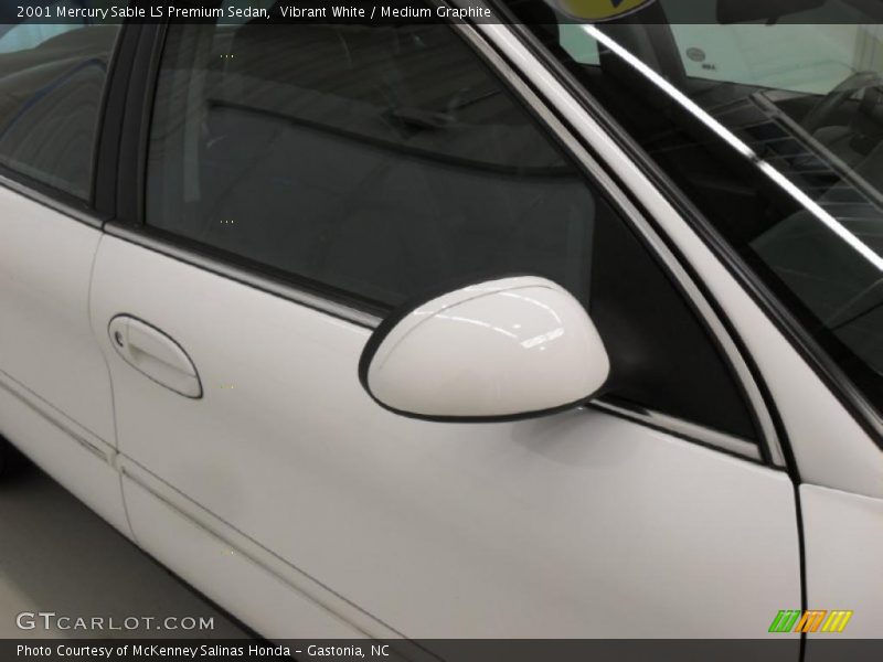 Vibrant White / Medium Graphite 2001 Mercury Sable LS Premium Sedan