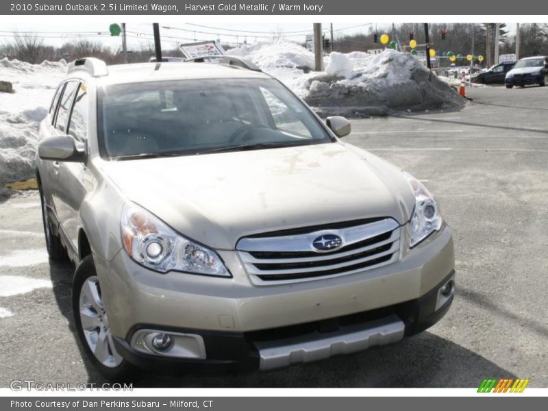 Harvest Gold Metallic / Warm Ivory 2010 Subaru Outback 2.5i Limited Wagon