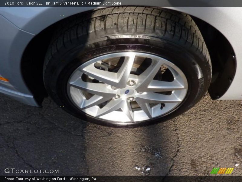 Brilliant Silver Metallic / Medium Light Stone 2010 Ford Fusion SEL
