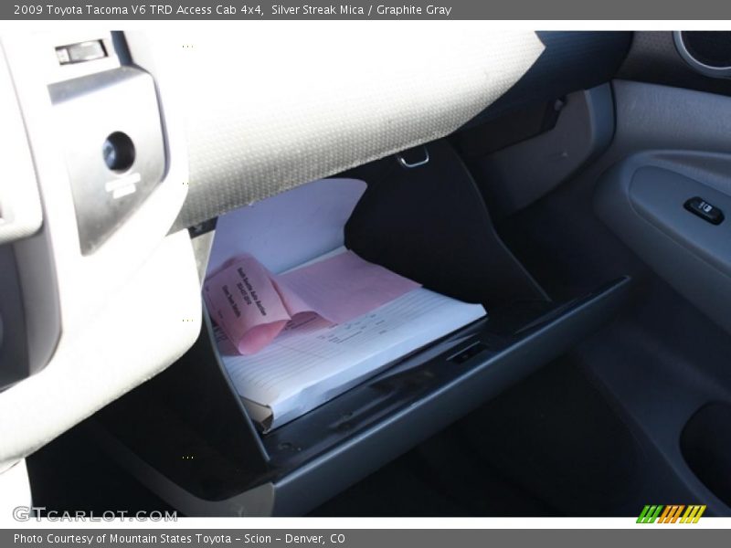 Silver Streak Mica / Graphite Gray 2009 Toyota Tacoma V6 TRD Access Cab 4x4