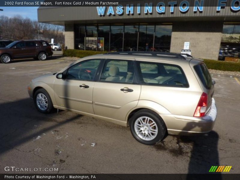 Fort Knox Gold / Medium Parchment 2002 Ford Focus SE Wagon