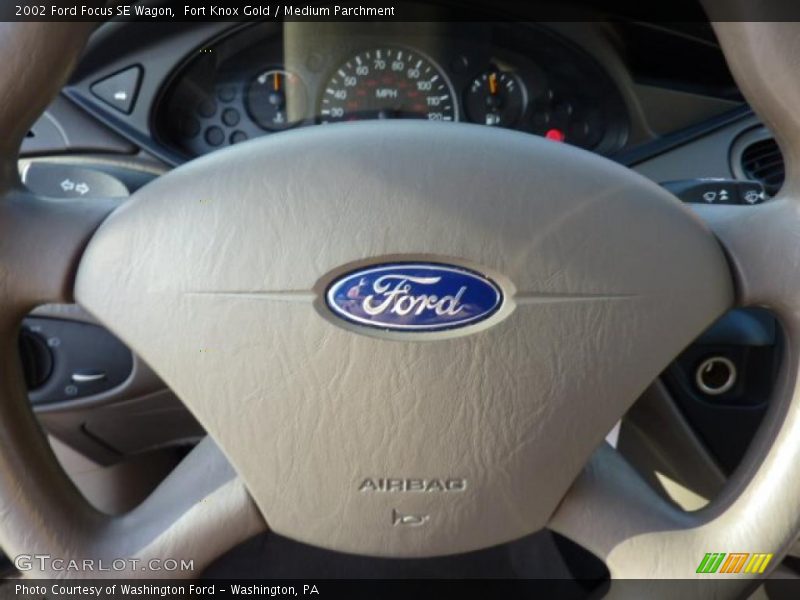 Fort Knox Gold / Medium Parchment 2002 Ford Focus SE Wagon