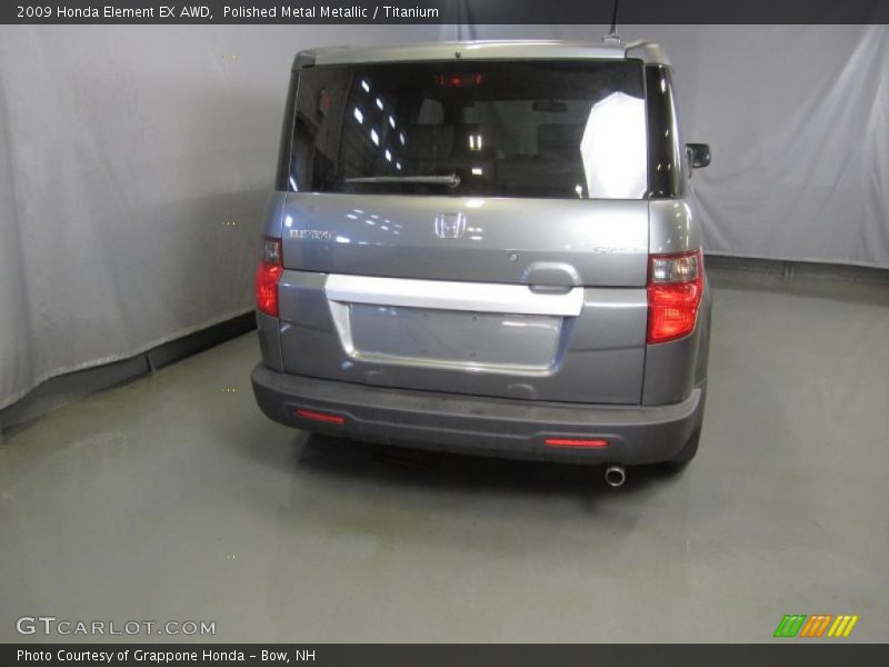 Polished Metal Metallic / Titanium 2009 Honda Element EX AWD