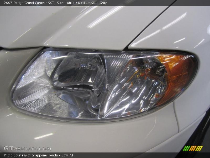Stone White / Medium Slate Gray 2007 Dodge Grand Caravan SXT