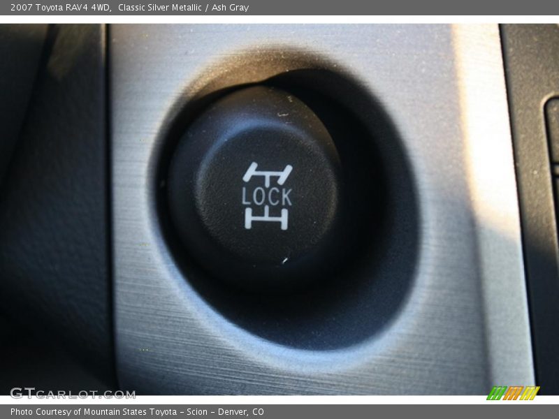 Classic Silver Metallic / Ash Gray 2007 Toyota RAV4 4WD