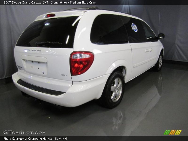 Stone White / Medium Slate Gray 2007 Dodge Grand Caravan SXT