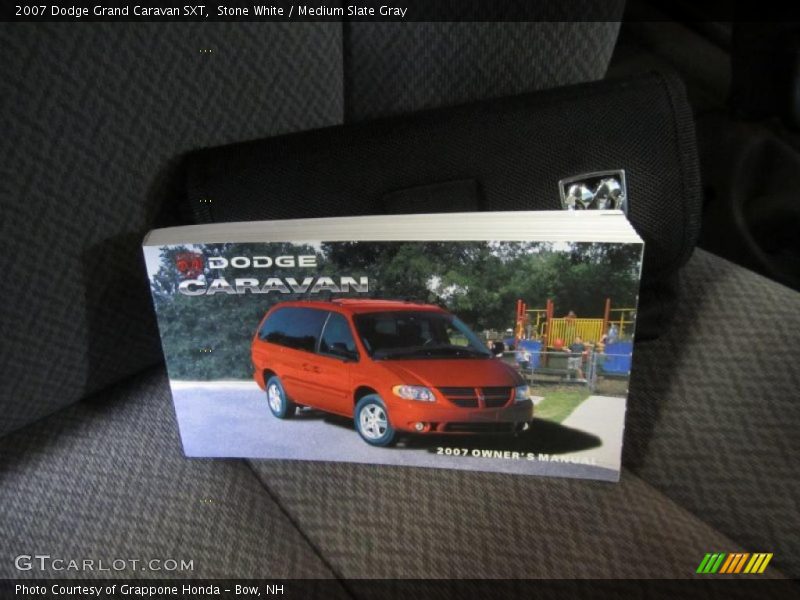 Stone White / Medium Slate Gray 2007 Dodge Grand Caravan SXT