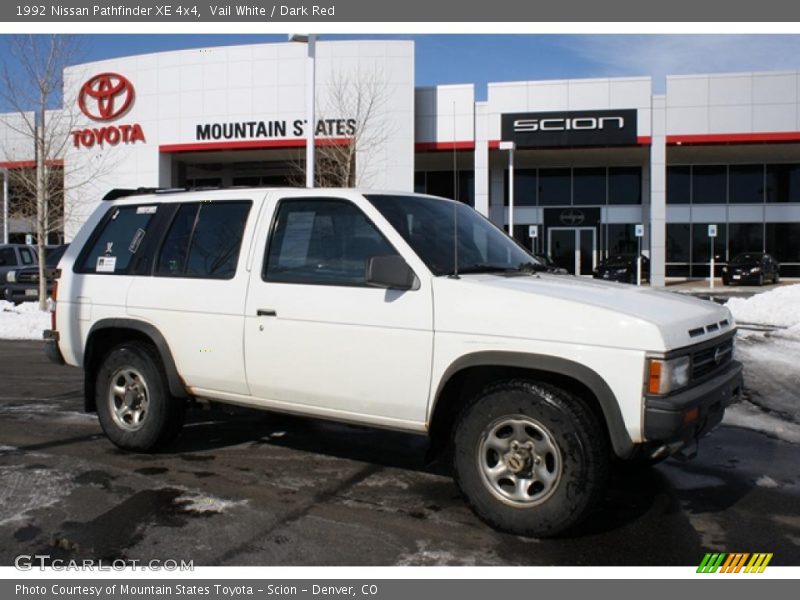 Vail White / Dark Red 1992 Nissan Pathfinder XE 4x4