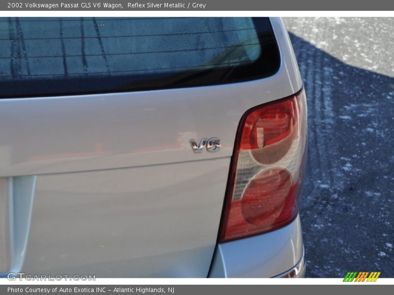 Reflex Silver Metallic / Grey 2002 Volkswagen Passat GLS V6 Wagon