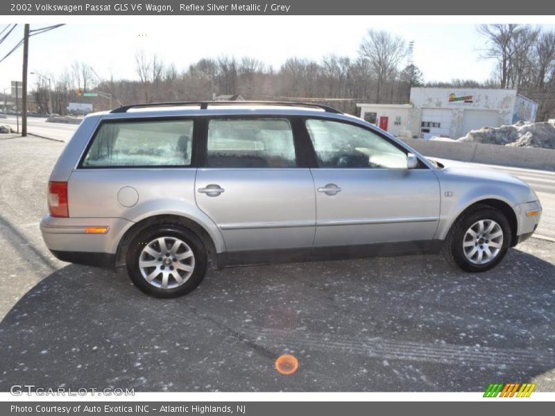 Reflex Silver Metallic / Grey 2002 Volkswagen Passat GLS V6 Wagon