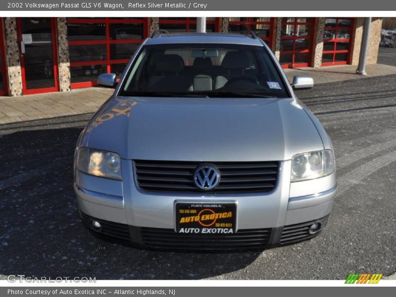 Reflex Silver Metallic / Grey 2002 Volkswagen Passat GLS V6 Wagon