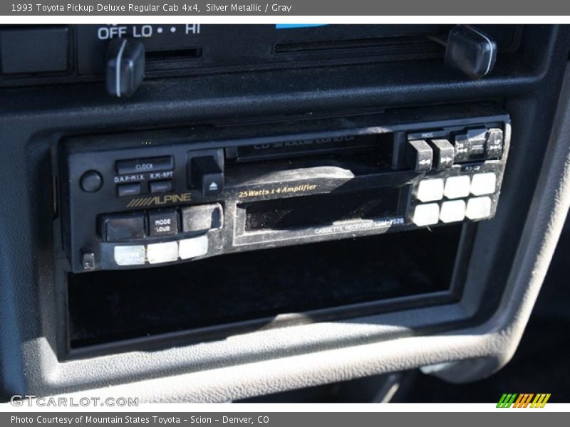 Silver Metallic / Gray 1993 Toyota Pickup Deluxe Regular Cab 4x4