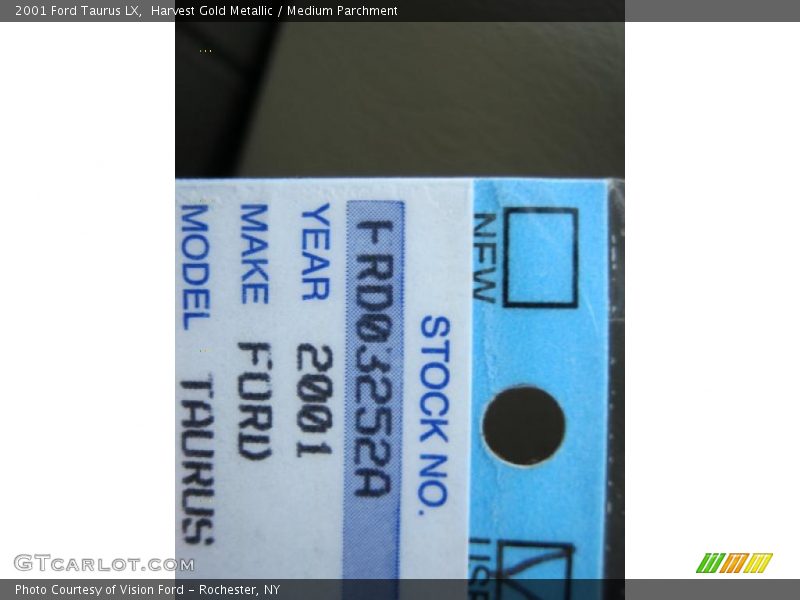 Harvest Gold Metallic / Medium Parchment 2001 Ford Taurus LX