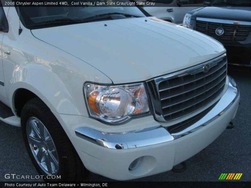 Cool Vanilla / Dark Slate Gray/Light Slate Gray 2008 Chrysler Aspen Limited 4WD