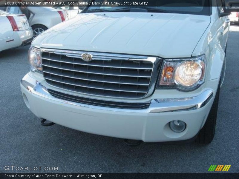 Cool Vanilla / Dark Slate Gray/Light Slate Gray 2008 Chrysler Aspen Limited 4WD