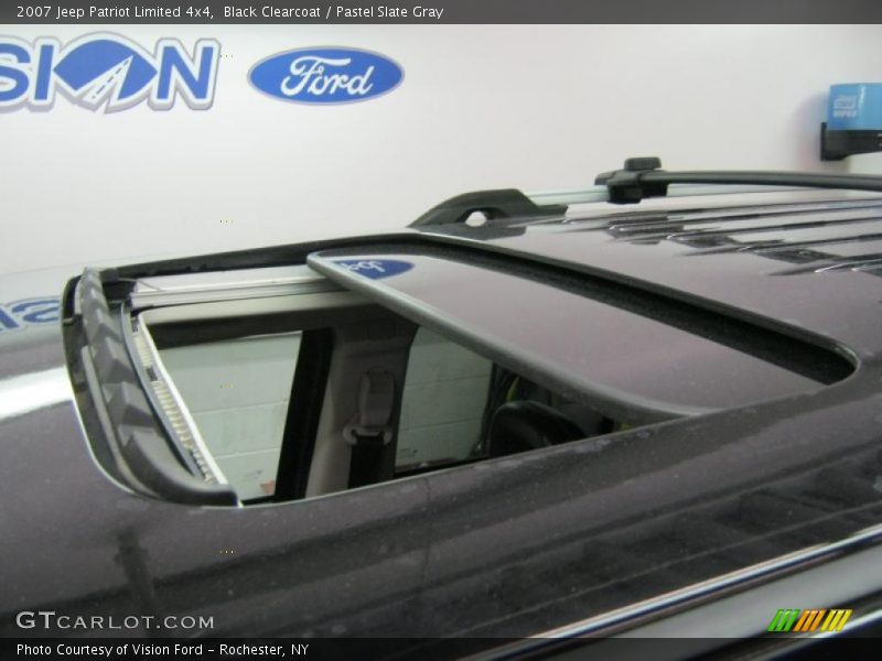 Black Clearcoat / Pastel Slate Gray 2007 Jeep Patriot Limited 4x4