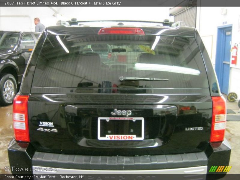 Black Clearcoat / Pastel Slate Gray 2007 Jeep Patriot Limited 4x4