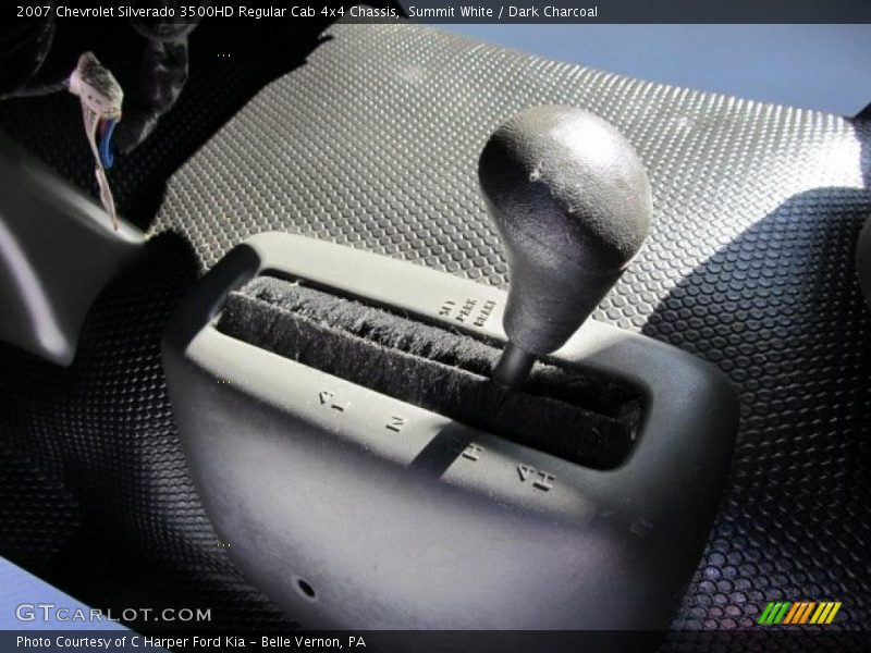 Controls of 2007 Silverado 3500HD Regular Cab 4x4 Chassis