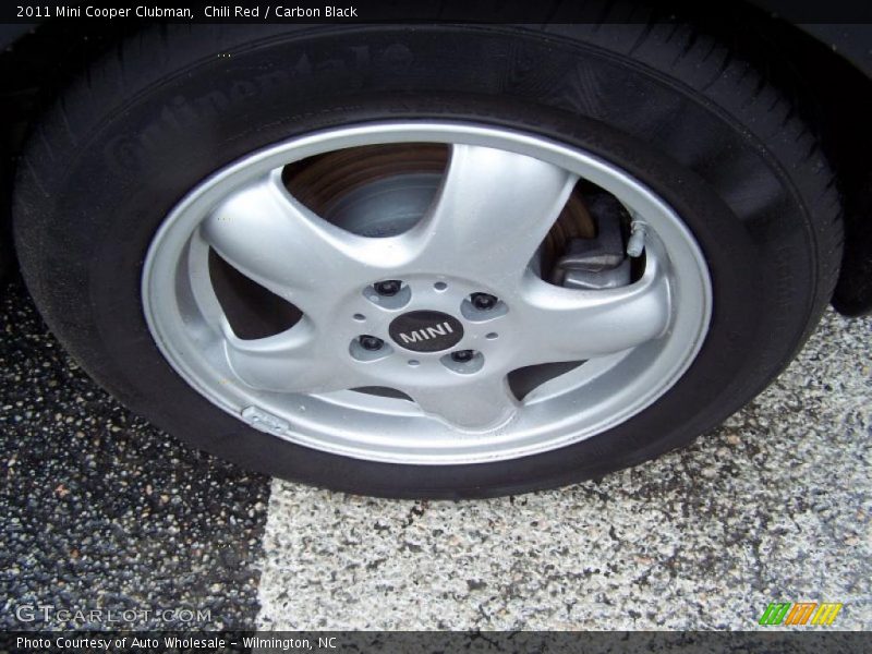 Chili Red / Carbon Black 2011 Mini Cooper Clubman