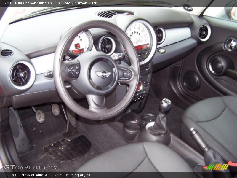 Chili Red / Carbon Black 2011 Mini Cooper Clubman