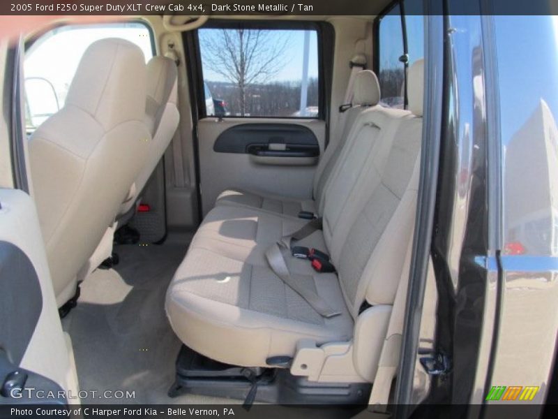 Dark Stone Metallic / Tan 2005 Ford F250 Super Duty XLT Crew Cab 4x4